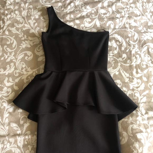 H&M peplum dress - Picture 1 of 5